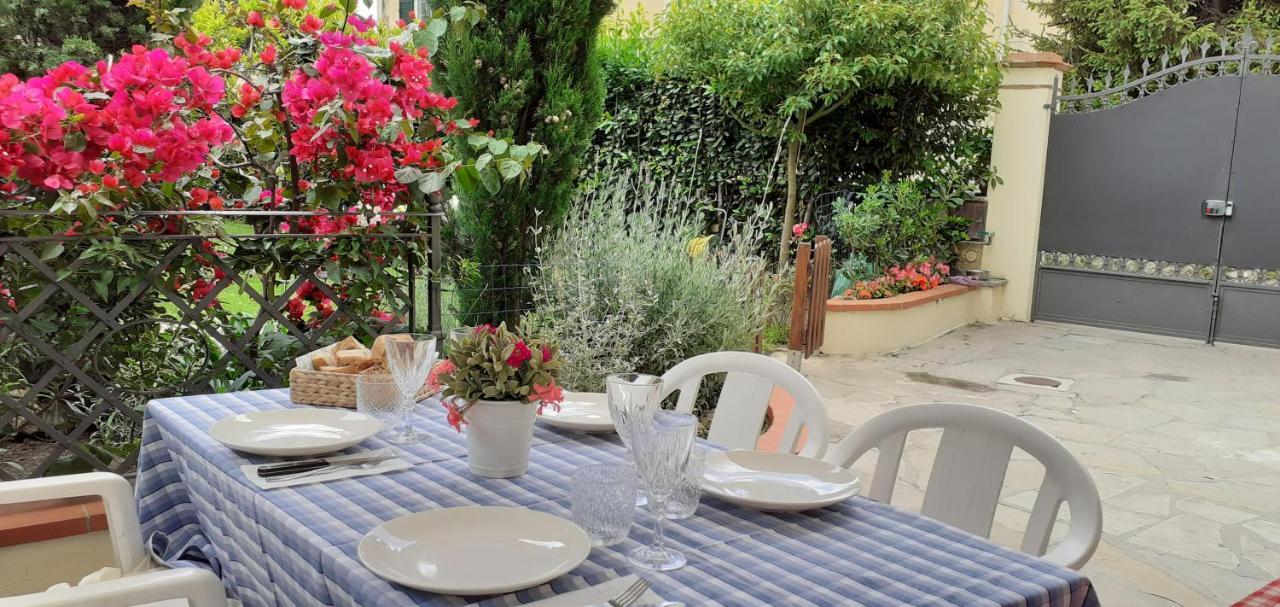 Villa Rustico Degli Ulivi à Vallecchia Extérieur photo